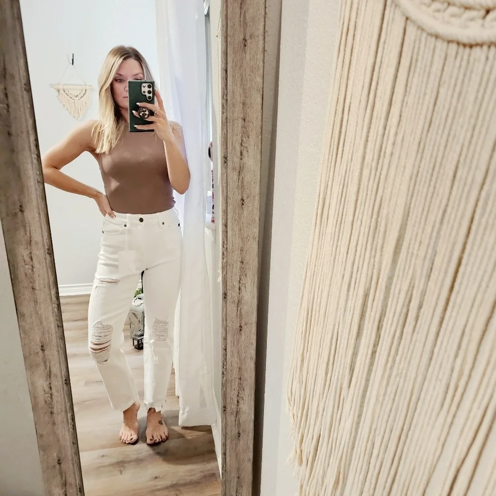 KanCan High Rise Slim Straight Fit Denim Jeans Stretch Distressed White 1/24 NEW - Picture 12 of 13